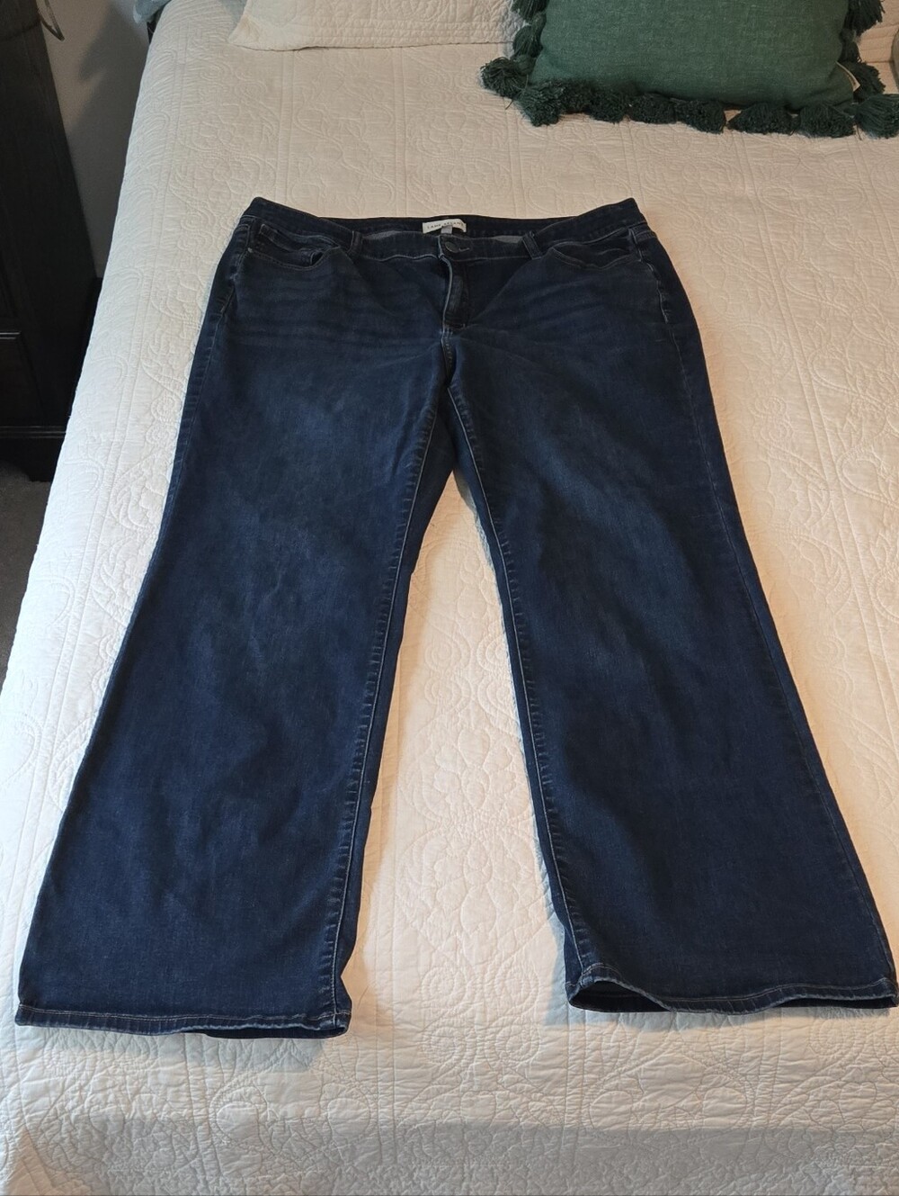 Lane Bryant Signature Fit, Mid-Rise Bootcut Jeans - 22L